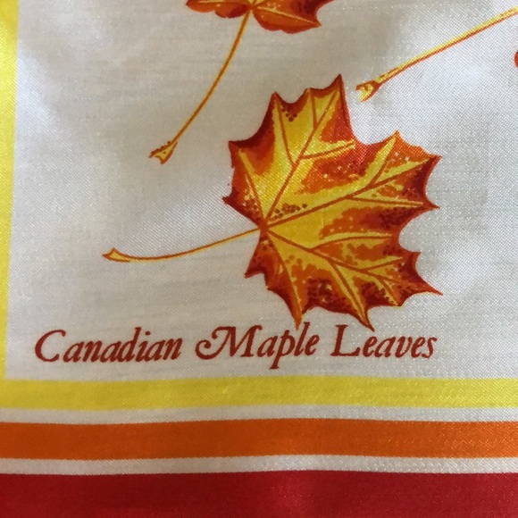 VTG  Scarf by Eleanor Paine For Skemo Canada Canadian Maple Leaves. Autumn. - Picture 7 of 11